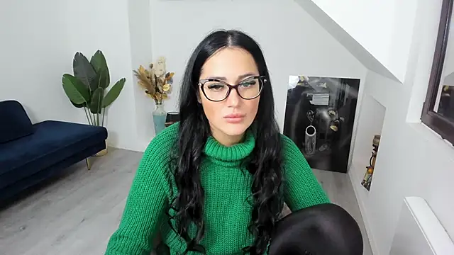 AnyaEvy online show from 02.11.26