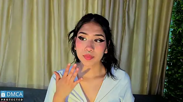 sofia sstonee  online show from 03.14.26