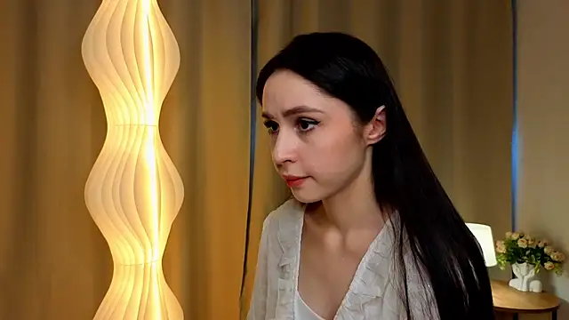 Snapshot of EdriseSenosk chatting on 11.21.25 EdriseSenosk online show from 11.21.25