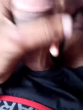 Snapshot of rafifucking_king chatting on 11.08.25 rafifucking king online show from 11.08.25