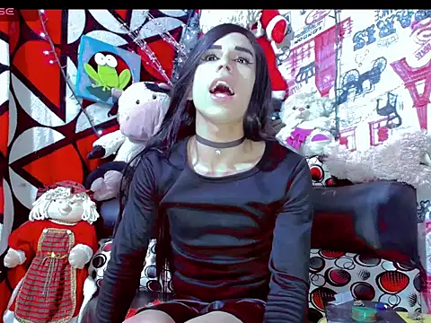 Snapshot of rosalia_77 chatting on 12.22.25 rosalia 77 online show from 12.22.25