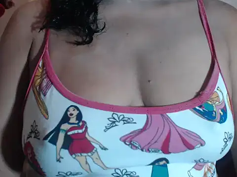 urnipples online show from 11.15.25
