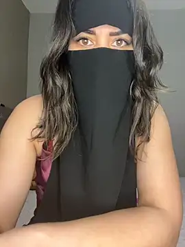 Snapshot of dinaaarich11 chatting on 03.30.26 dinaaarich11 online show from 03.30.26