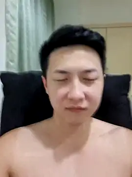 Snapshot of q1a2z2w4s5x6 chatting on 11.09.25 q1a2z2w4s5x6 online show from 11.09.25