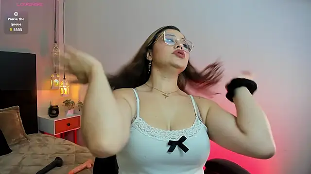 Snapshot of Dakhota_Rouge chatting on 01.11.26 Dakhota Rouge online show from 01.11.26