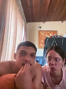 Snapshot of Jockeyn chatting on 12.16.25 Jockeyn online show from 12.16.25