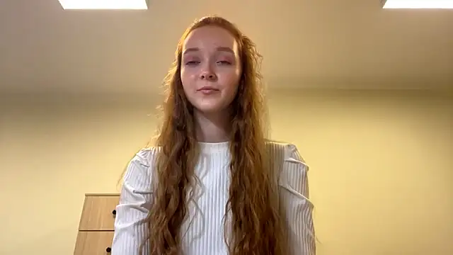 Snapshot of NormaKitka chatting on 11.12.25 NormaKitka online show from 11.12.25