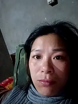 Lyla john online show from 02.10.26