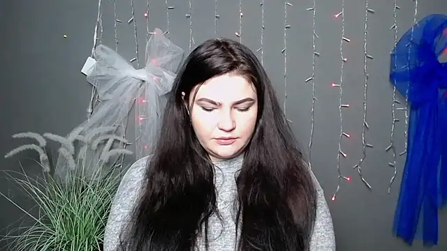 Snapshot of KateNils chatting on 11.09.25 KateNils online show from 11.09.25