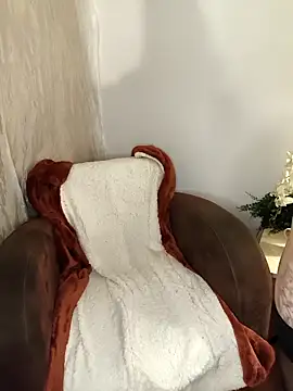 MickNanaa online show from 02.20.26