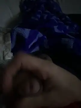 groschibre40100 online show from 12.18.25