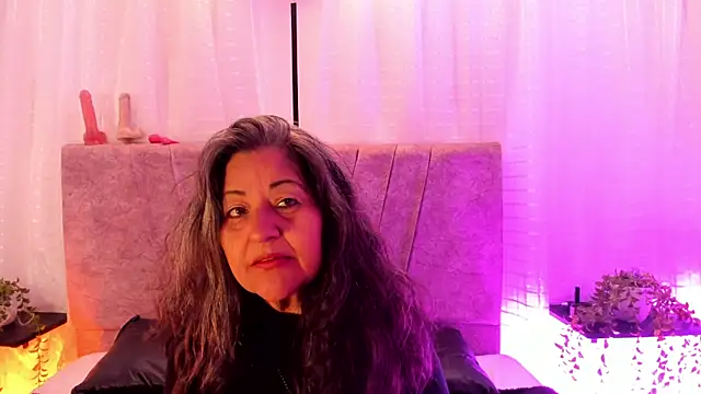 Victoriaa Anderson online show from 05.26.26