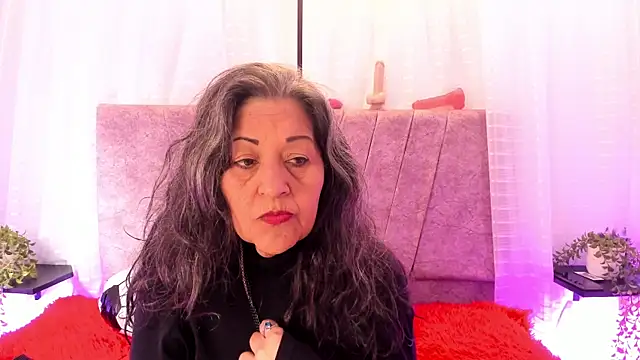 Victoriaa Anderson online show from 06.17.26