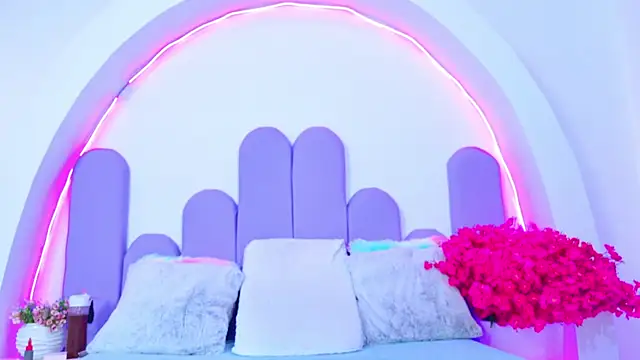 BunnySexyy18 online show from 03.08.26