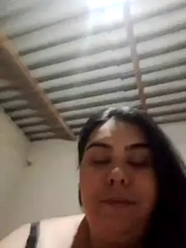 Snapshot of Tatasadadinha chatting on 11.11.25 Tatasadadinha online show from 11.11.25