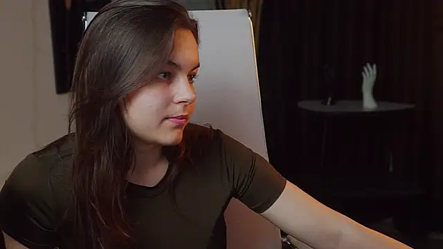Snapshot of FrancescaCavaliere chatting on 07.28.26 FrancescaCavaliere online show from 07.28.26