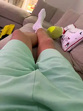 Snapshot of cumtoomuch25 chatting on 11.14.25 cumtoomuch25 online show from 11.14.25