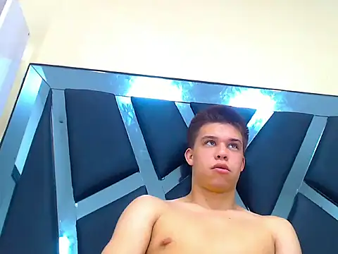 Liam York  online show from 01.14.26