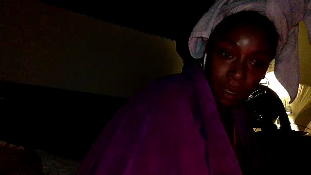 Snapshot of 0shunsquirts chatting on 04.03.26 0shunsquirts online show from 04.03.26