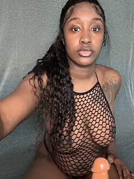 ToyaThick online show from 11.25.25