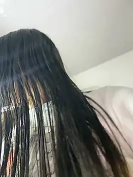 EmmiiGlow online show from 07.10.26