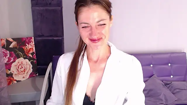 Snapshot of Katerina__Ray chatting on 07.16.26 Katerina Ray online show from 07.16.26