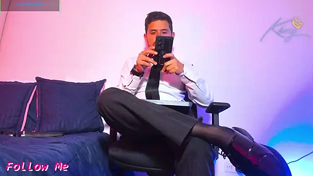 Snapshot of Prince1_dark chatting on 01.13.26 Prince1 dark online show from 01.13.26