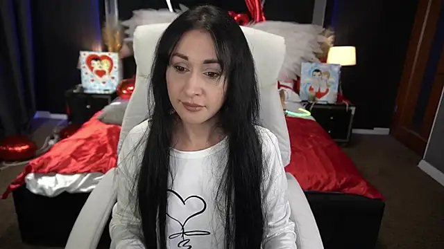 Snapshot of CarolinaaFoxyyy chatting on 02.15.26 CarolinaaFoxyyy online show from 02.15.26