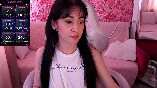 Snapshot of CarolinaaFoxyyy chatting on 03.29.26 CarolinaaFoxyyy online show from 03.29.26