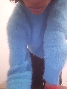 Snapshot of RARE65 chatting on 11.11.25 RARE65 online show from 11.11.25