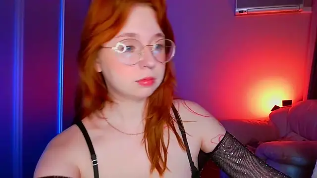 Erica Nelson online show from 06.12.26
