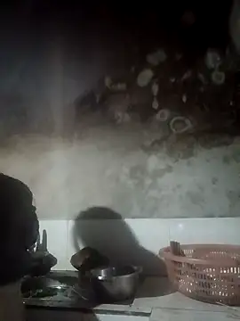 blonde blg online show from 12.21.25