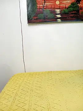 HipsDontLieX95 online show from 11.11.25