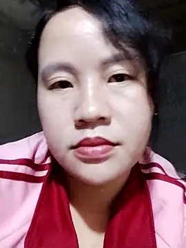 Snapshot of yelow-bee chatting on 11.10.25 yelow-bee online show from 11.10.25