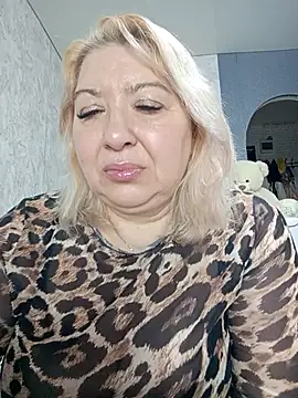 Snapshot of URALS-BOOBS chatting on 12.14.25 URALS-BOOBS online show from 12.14.25