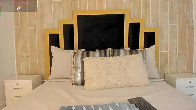 sofiaivanova online show from 11.15.25