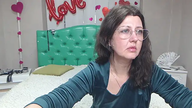 RoseHille online show from 04.28.26