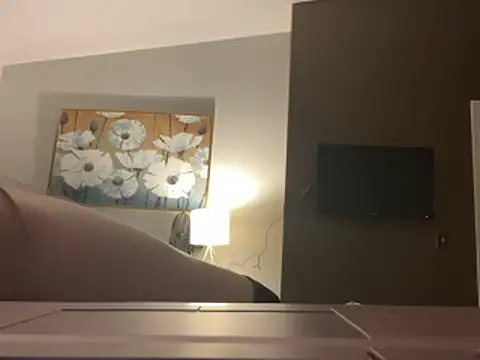 Kayluvs88 online show from 04.21.26