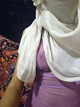 Snapshot of Sachi_girl001 chatting on 11.14.25 Sachi girl001 online show from 11.14.25