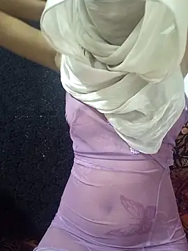 Snapshot of Sachi_girl001 chatting on 11.18.25 Sachi girl001 online show from 11.18.25