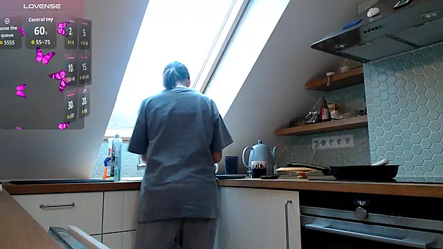 your  gena online show from 12.22.25