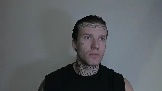 Snapshot of Huntall77 chatting on 11.13.25 Huntall77 online show from 11.13.25