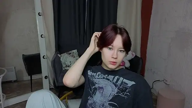 Annie Way online show from 02.03.26