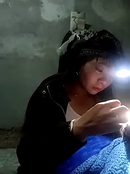 vangkt-cute online show from 12.13.25