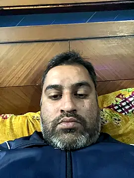 Snapshot of arjunforyou4 chatting on 11.10.25 arjunforyou4 online show from 11.10.25