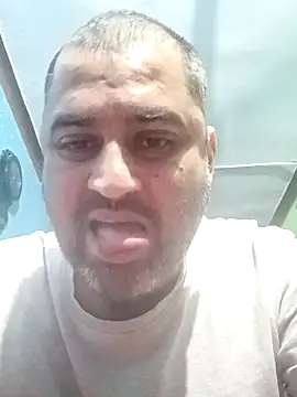 Snapshot of arjunforyou4 chatting on 12.05.25 arjunforyou4 online show from 12.05.25