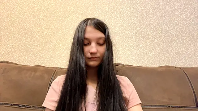 AurorAurora online show from 02.10.26