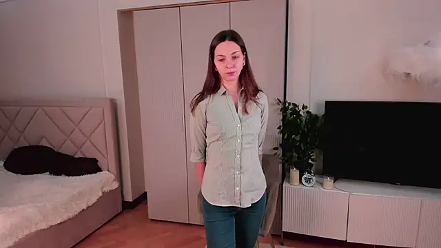 Snapshot of MerrileeFondren chatting on 11.20.25 MerrileeFondren online show from 11.20.25