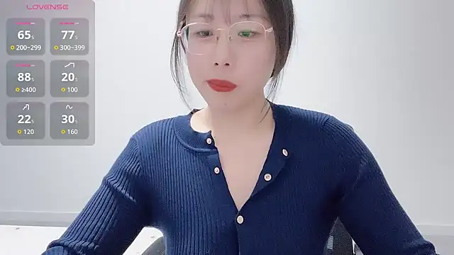 Snapshot of suisui322 chatting on 12.18.25 suisui322 online show from 12.18.25