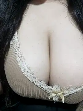 Snapshot of sweetydancer chatting on 02.06.26 sweetydancer online show from 02.06.26